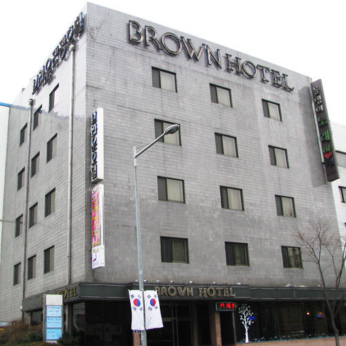 brownhotel